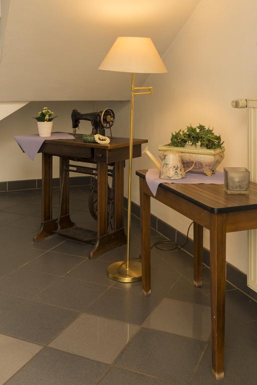 Hotel Restaurant Haesfeld Überherrn Kültér fotó